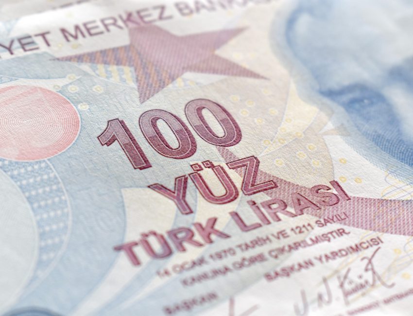 100-turkish-lira-banknotes-2023-11-27-05-02-29-utc